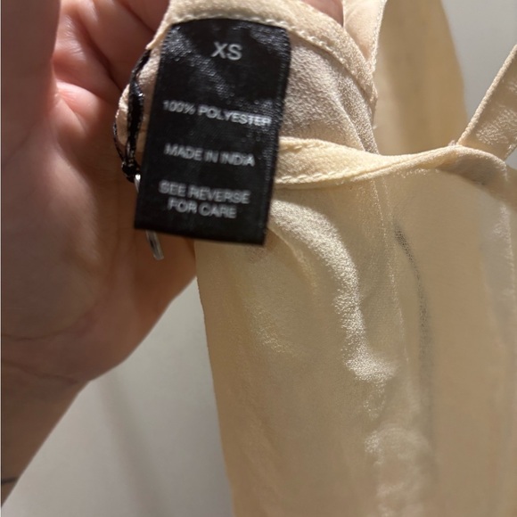 BKE Cream and Blue Dotted Tank Top - Picture 9 of 10